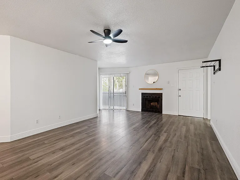 10733 Braes Bend Dr #10733 — Photo 9