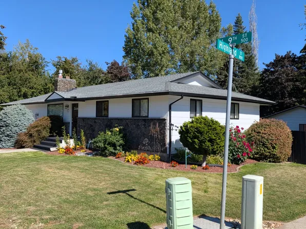 503 N 9th St, Cheney, WA 99004