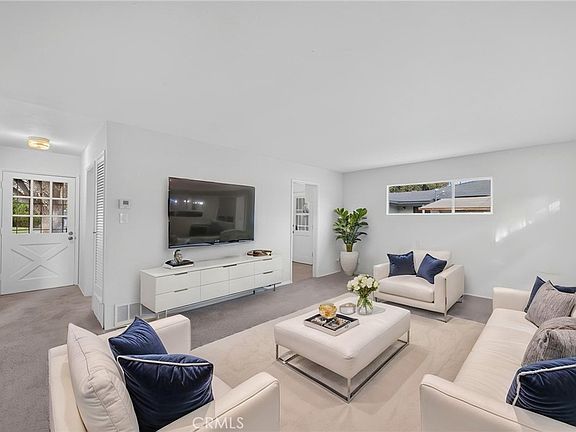 5th image of 4944 Wilton Pl