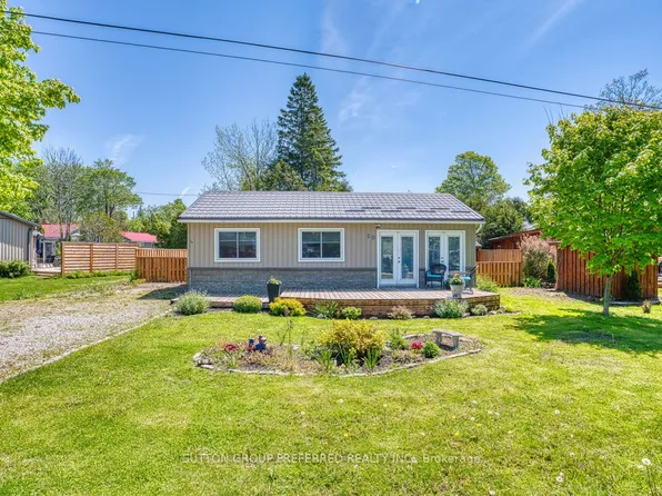 20 Bluewater Dr, Central Huron, ON N7A 3X8