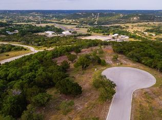 152 Center Oaks Ct, Kerrville, TX 78028