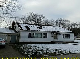 147 9th St, Clintonville, WI 54929