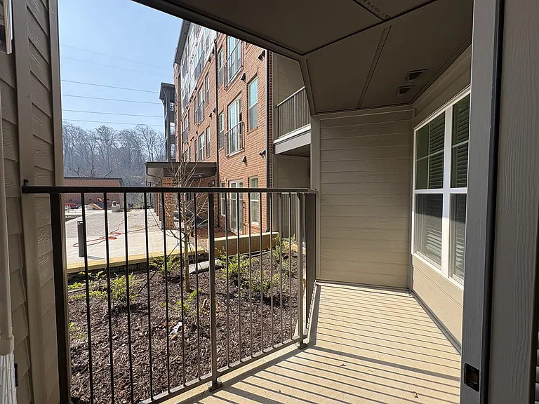District on the Etowah Apartments — Photo 480