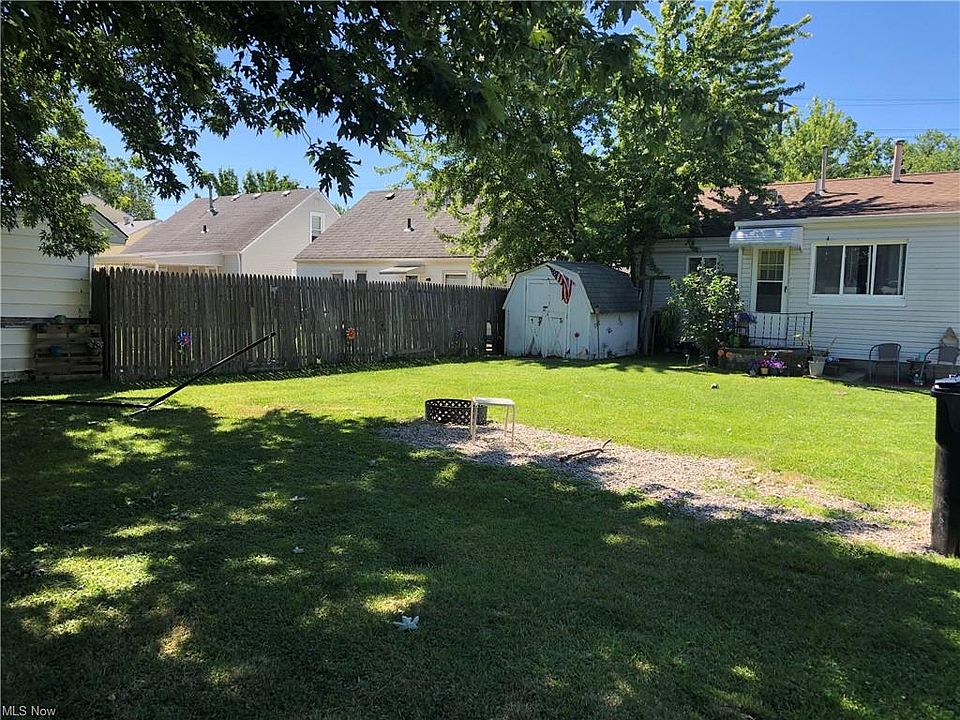 2nd image of 13434 Bennington Ave