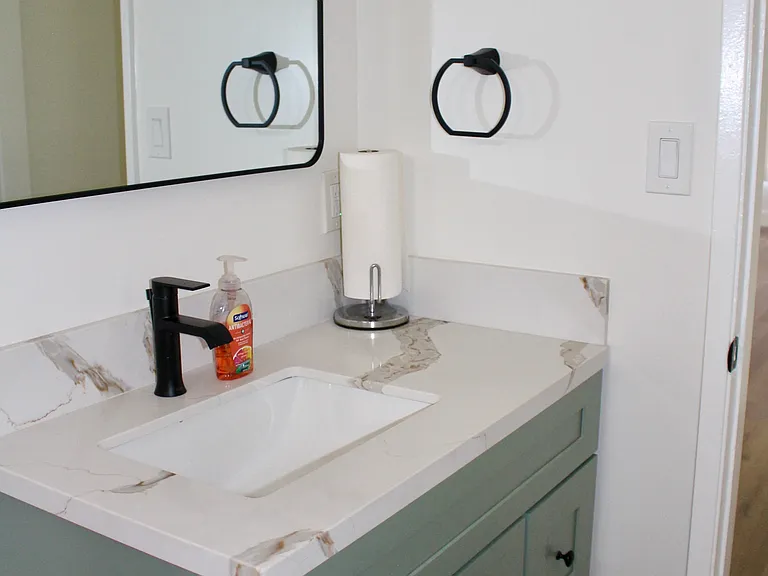 617 N Garfield Ave #2 — Photo 20