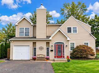 40 Weldon Rd, Matawan, NJ 07747