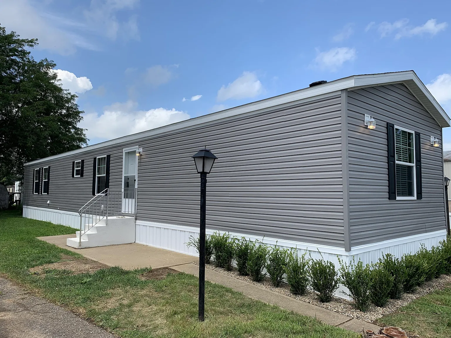 364 Hemlock St #364 photo 1