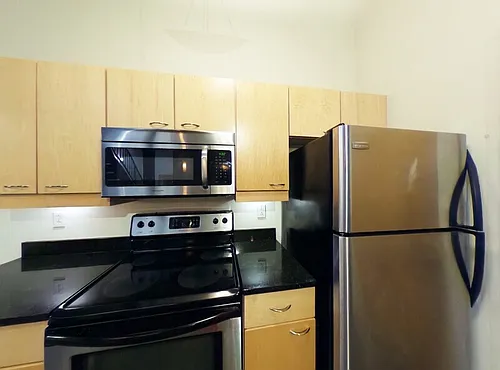 1011 W Marshall St #116 Photo 1