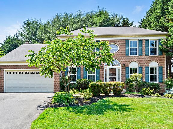 2nd image of 16016 Mills Orchard Dr