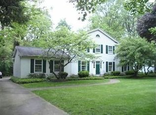 3042 Harriett Rd, Stow, OH 44224