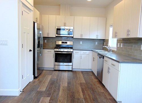 1st image of 5597 34th St SE