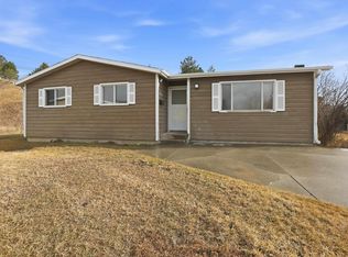 936 E Oakland St, Rapid City, SD 57701