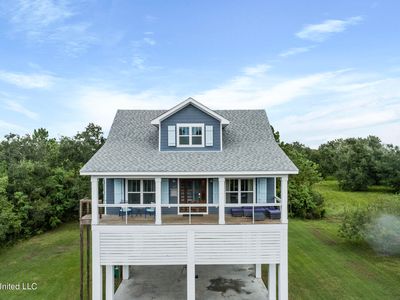 141 Fox Dr, Bay Saint Louis, MS, 39520