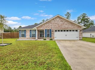 722 Waterlily Ct, Hinesville, GA 31313