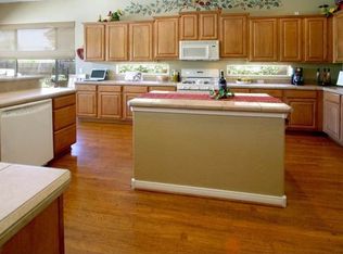 4219 W Saddlehorn Rd, Phoenix, AZ 85083