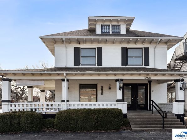 2925 E Douglas Ave #2