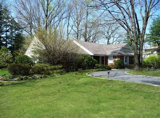 90 Far Brook Dr, Short Hills, NJ 07078