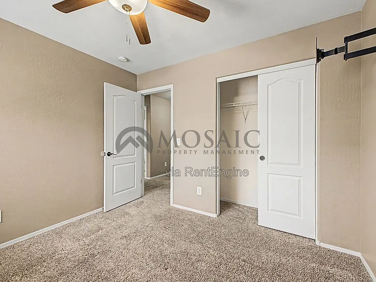 272 W Settlers Trl — Photo 22