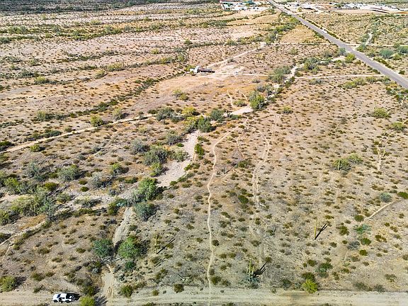 2nd image of 0 E Almendra Rd. Lot E (1.67 Acre) -- #-