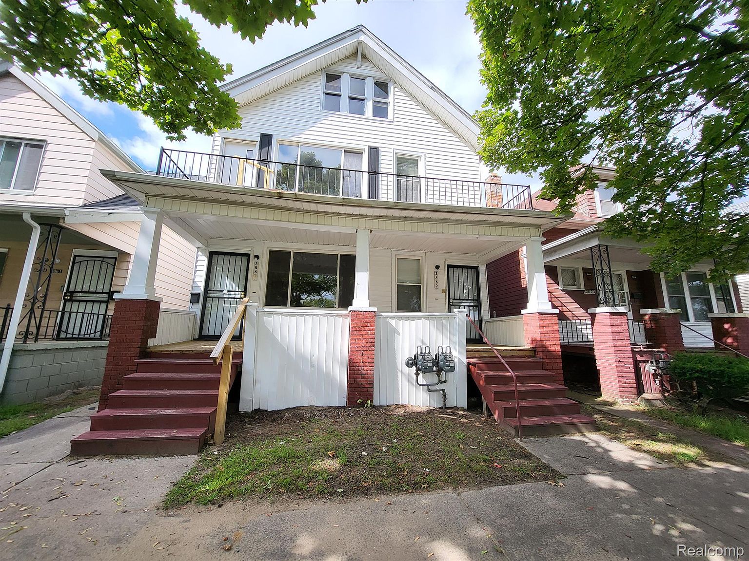 3869 Rohns St, Detroit, MI 48214 | Zillow