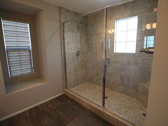 4th image of 1220 W 105th