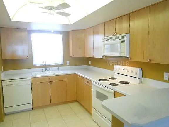 2nd image of 12300 Park Blvd APT 207