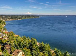 3111 SW 170th St, Seattle, WA 98166