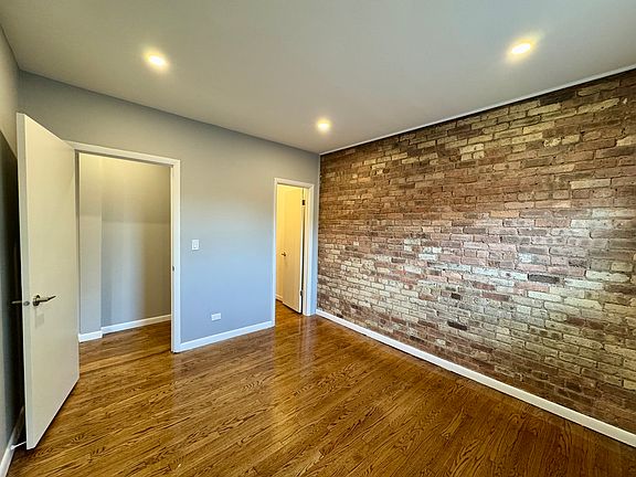 4th image of 2115 N Sedgwick St #0aa6773e7
