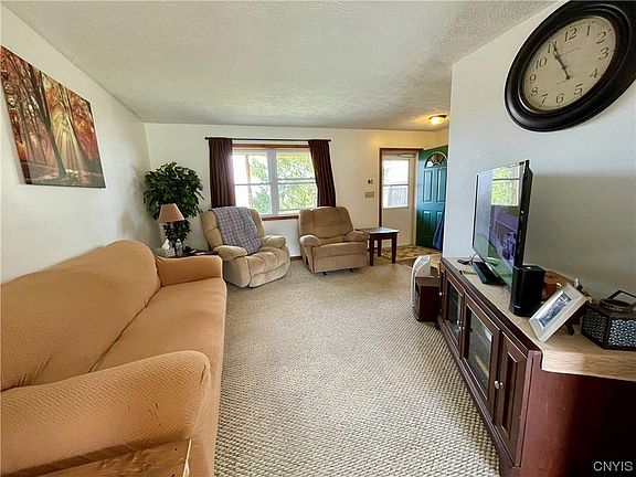 4th image of 4478 Whitman Rd