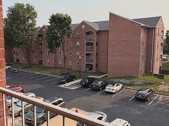 5th image of 3800 Meghan Dr APT 3C