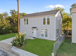 2021 Eva St, Grand Prairie, TX 75051