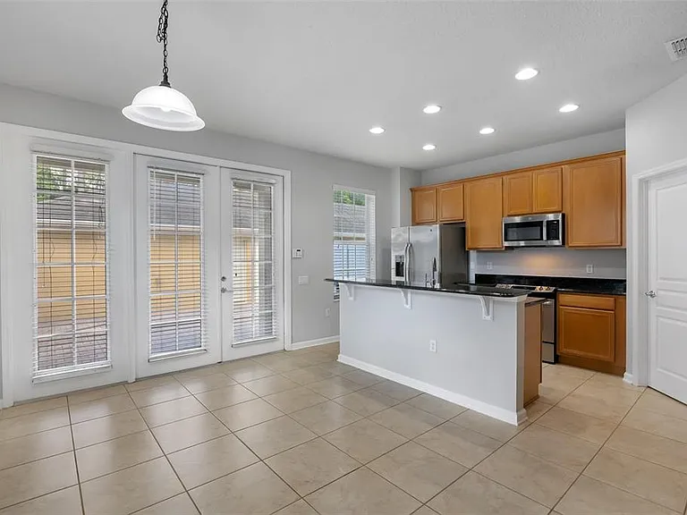 12702 Salomon Cove Dr — Photo 14