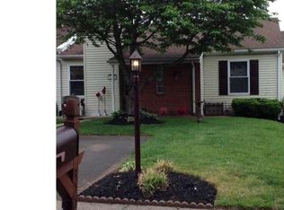 3202 Ellington Ct, Bensalem, PA 19020