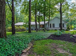 75 Scattertree Ln, Orchard Park, NY 14127