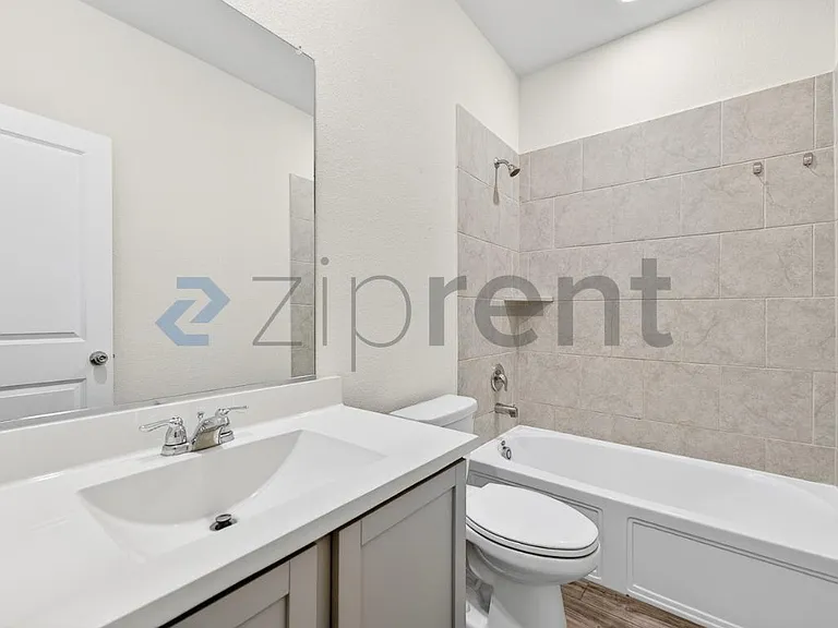 2130 Clarion Dr — Photo 27
