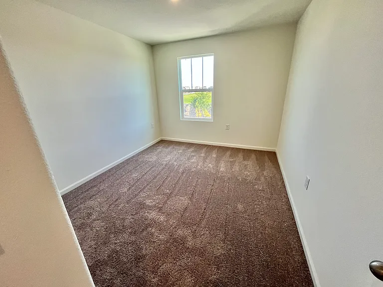 350 Miramar Dr — Photo 22
