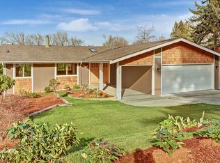 6504 NE 198th St, Kenmore, WA 98028