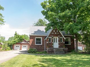 29147 Chardon Rd, Willoughby Hills, OH 44092