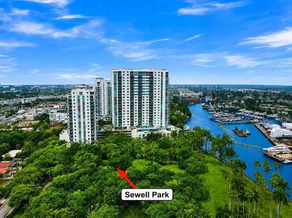 1861 NW South River Dr Unit 1207, Miami, FL 33125