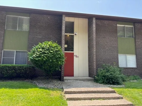 2500 Topsfield Rd APT 907, South Bend, IN 46614