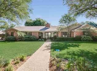 703 Willow Creek Dr, Woodway, TX 76712