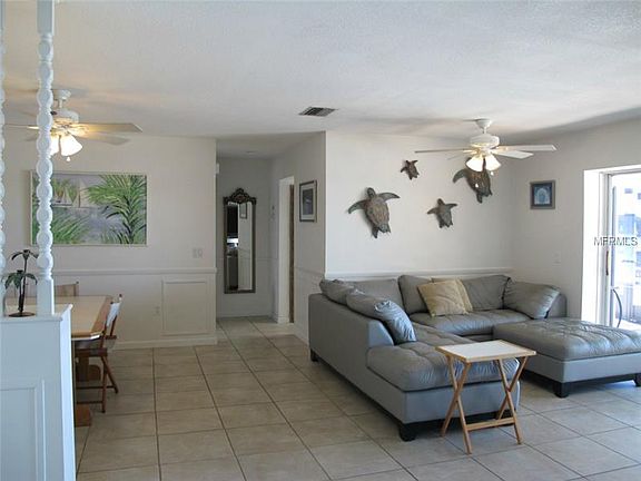 2nd image of 9301 Pine Cove Dr