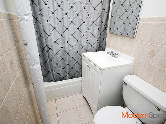 5th image of 3164 30th St APT 11
