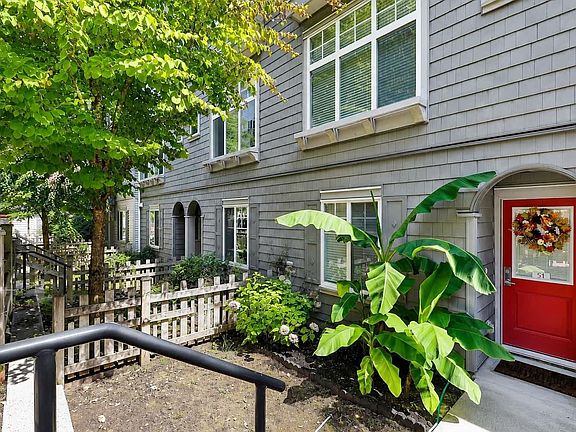 3rd image of 5858 142nd St #51