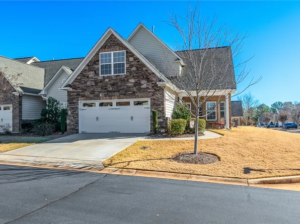 96 Coosa Ln, Anderson, SC 29621