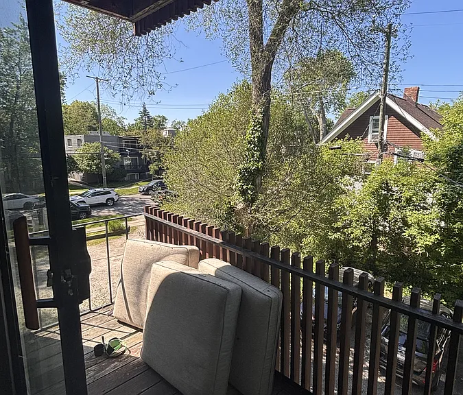 910 Packard St — Photo 25