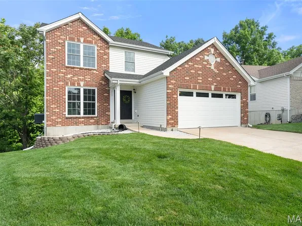 312 Crescent Ave, Valley Park, MO 63088