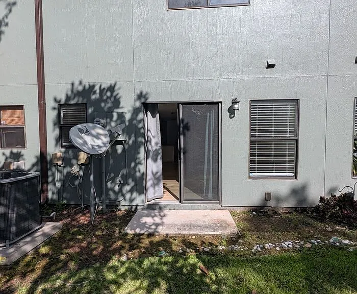 131 Merlot Way — Photo 14