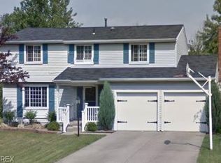 4739 Emerald Ln, Brunswick, OH