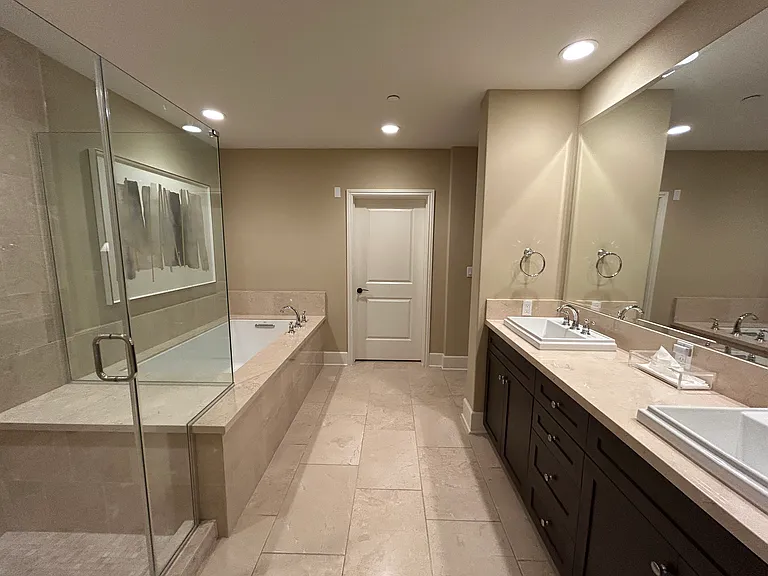 23500 Park Sorrento #C33 — Photo 26
